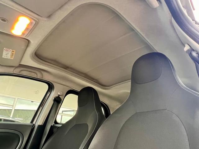 smart forFour 70 1.0 Passion / Tetto apribile/Pdc/Cruise - foto 4 di 4