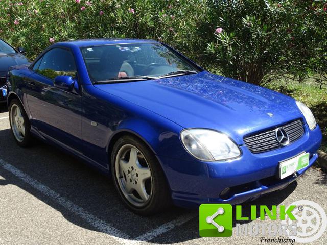 Mercedes-Benz SLK 200 Kompressor 2.0b 192cv AMG usato a CASTEL MAGGIORE
