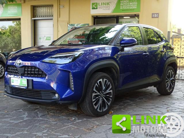 Toyota Yaris Cross 1.5 Hybrid 92cv E-CVT AWD-i Lounge usato a CASTEL MAGGIORE
