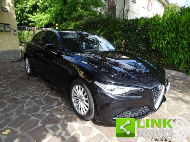 Alfa Romeo Giulia 2.2 JTDm Super, del 2016, 172.000 km, in vendita a Castel Maggiore (BO)