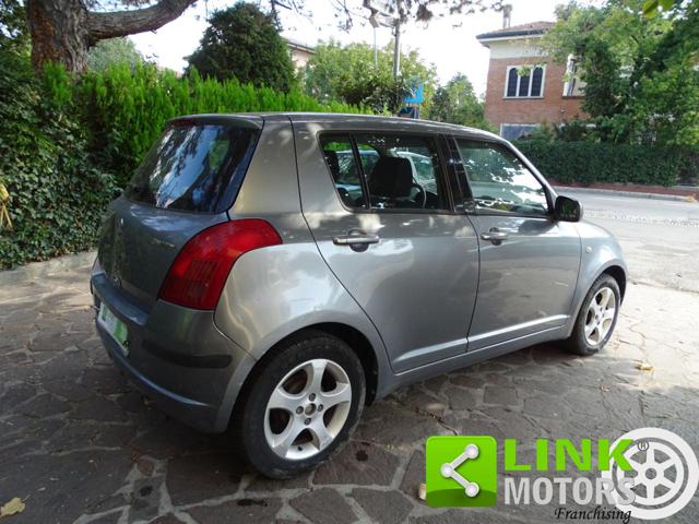 Suzuki Swift 1.3 - foto 3 di 4