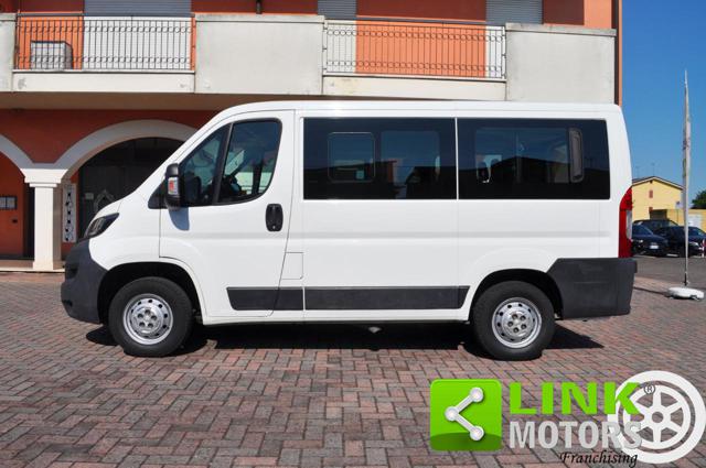 Peugeot Boxer 330 2.2 HDi/110CV 9 posti Combi Comfort - foto 2 di 4