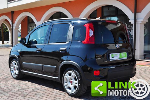 Fiat Panda 1.0 FireFly S&S Hybrid - foto 2 di 4
