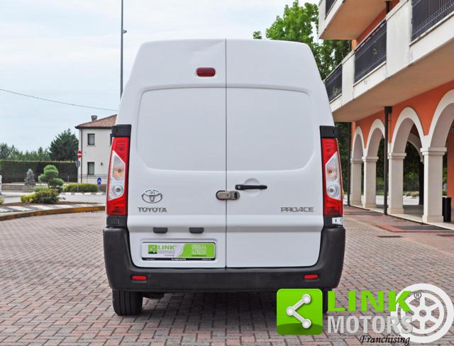 Toyota Proace 2.0 D Furgone Lounge 12q L2H2 - foto 4 di 4