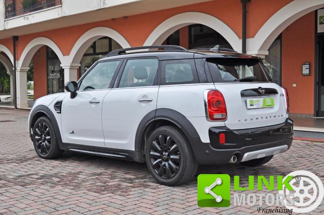 MINI Countryman 2.0 Cooper D Business ALL4 Automatica - foto 3 di 4