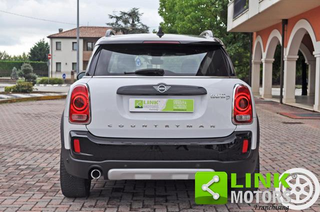 MINI Countryman 2.0 Cooper D Business ALL4 Automatica - foto 4 di 4