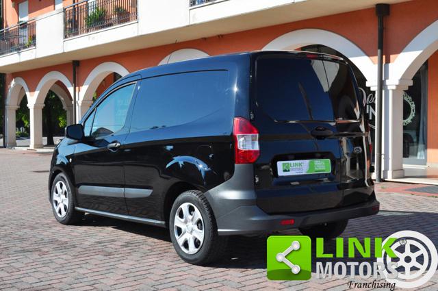 Ford Transit Courier 1.5 TDCi 75CV Van Trend - foto 3 di 4