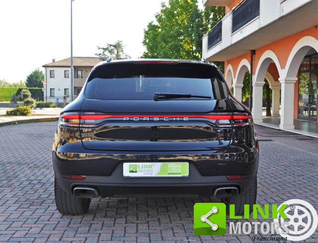 Porsche Macan 2.0 PDK 245CV - foto 3 di 4