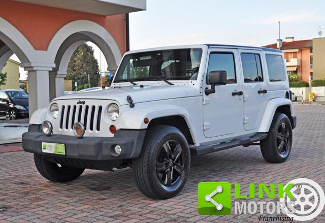Jeep Wrangler Unlimited 2.8 CRD DPF Sahara Auto, del 2011, 197.000 km, in vendita a Saonara (PD)