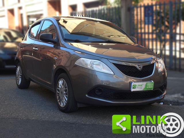 Lancia Ypsilon 1.2 69 CV 5 porte GPL NEOPATENTATI usato a FIRENZE