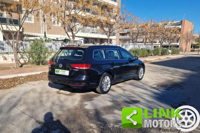 Volkswagen Passat Variant 1.6 TDI Business BlueMotion Technology - foto 2 di 4