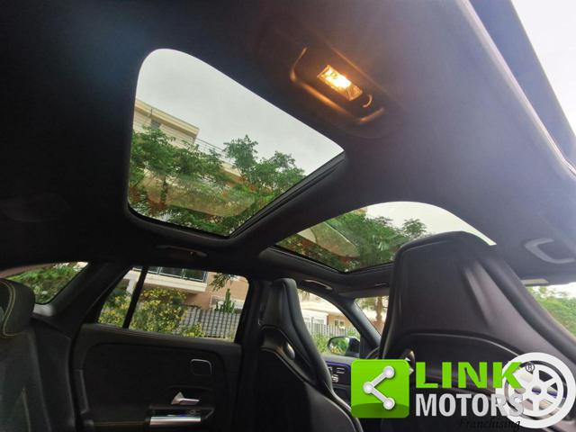 Mercedes-Benz GLA 45 AMG Premium - foto 3 di 4