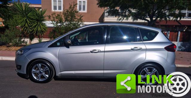 Ford C-Max 1.5 TDCi 120CV Titanium, del 2017, 136.399 km, in vendita a Foggia (FG)