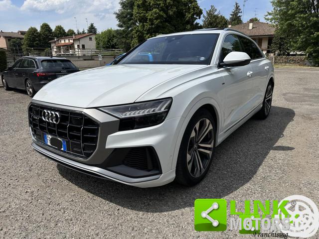 Audi Q8 50 TDI S Tronic, S Line - foto 3 di 4