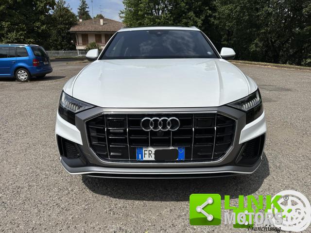 Audi Q8 50 TDI S Tronic, S Line - foto 2 di 4