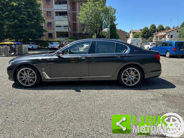 BMW 740 E Iperformance Eccelsa - foto 3 di 4