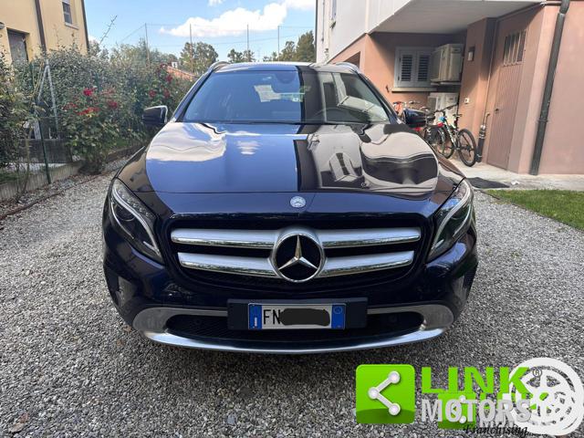 Mercedes-Benz GLA 180 D - foto 2 di 4