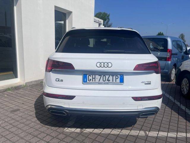 Audi Q5 40 TDI 204 CV quattro S tronic S line - foto 3 di 4
