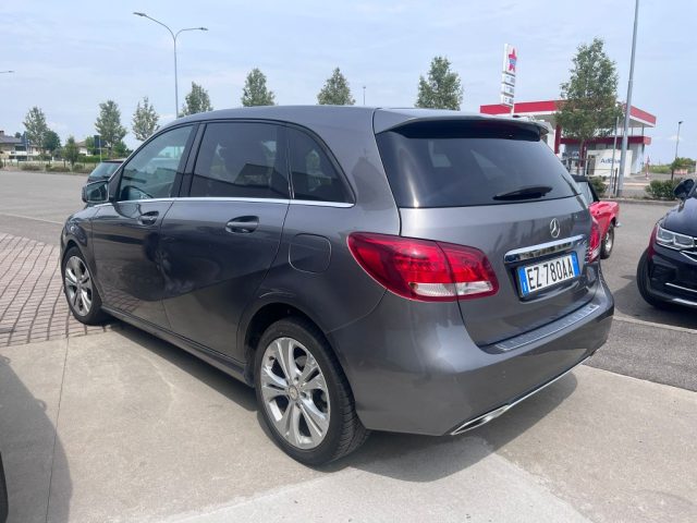 Mercedes-Benz B 180 CDI Premium - foto 4 di 4