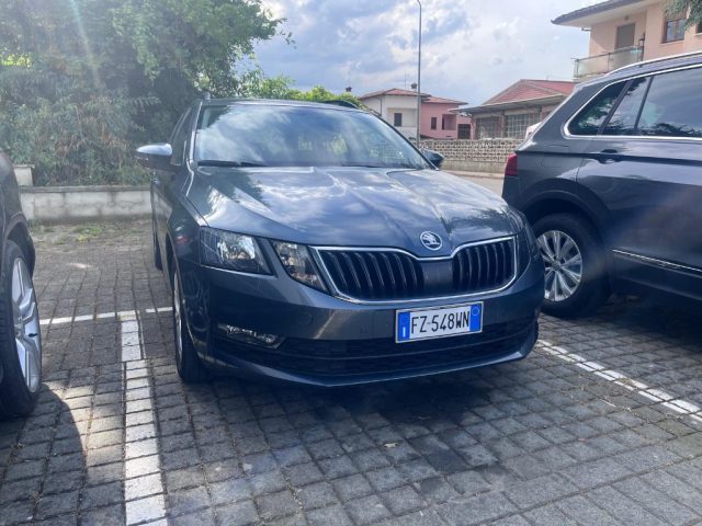 Skoda Octavia 1.5 DSG Wagon Style G-Tec - foto 2 di 4