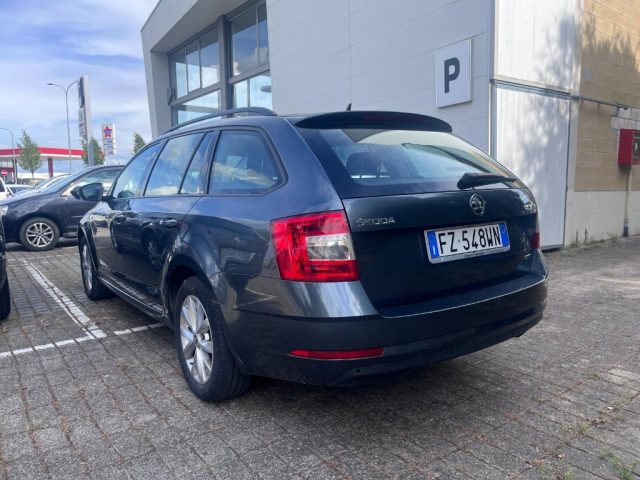 Skoda Octavia 1.5 DSG Wagon Style G-Tec - foto 4 di 4