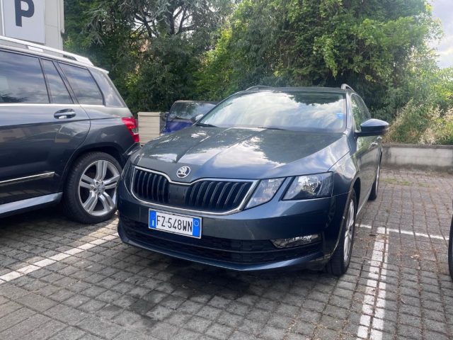Skoda Octavia 1.5 DSG Wagon Style G-Tec usato a SAN GIORGIO PIACENTINO