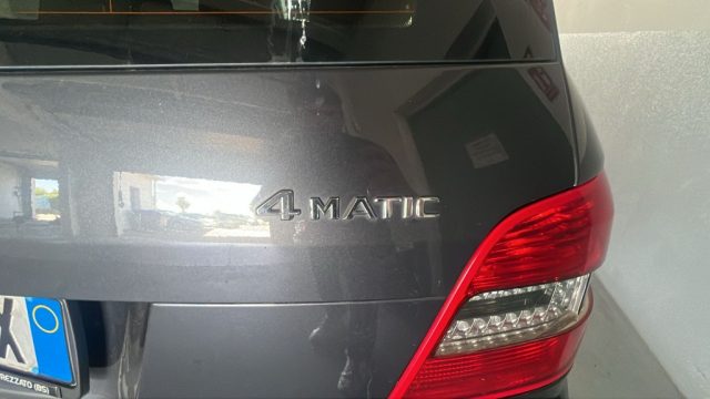 Mercedes-Benz GLK 350 CDI 4M. Premium - foto 4 di 4