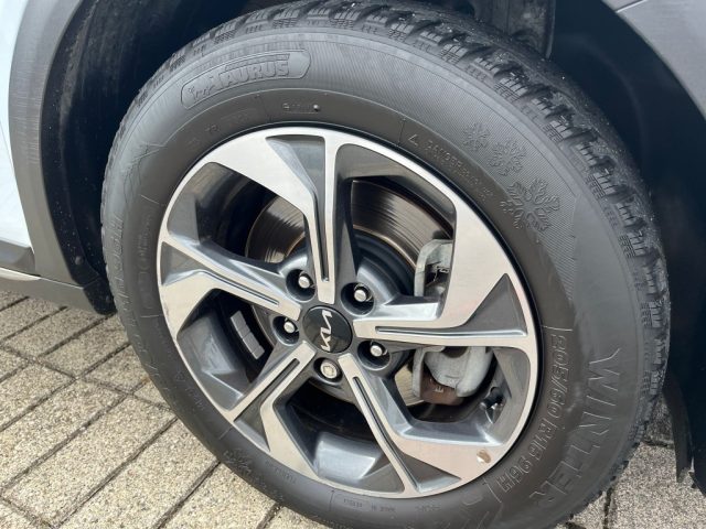 Kia XCeed 1.0 T-GDi GPL High Tech - foto 2 di 4