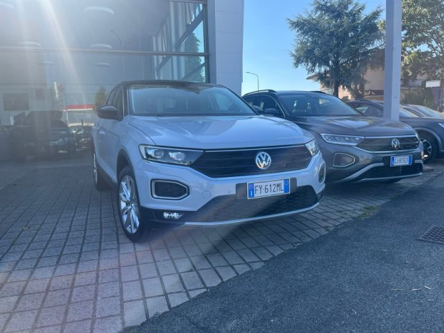 Volkswagen T-Roc 1.6 TDI SCR Advanced BlueMotion Technology - foto 2 di 4