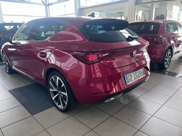 SEAT Leon 1.5 eTSI 150 CV DSG Business - foto 4 di 4