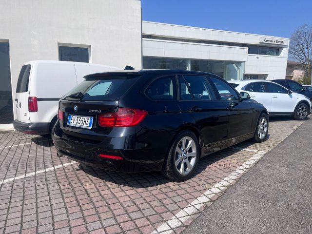 BMW 318 d xDrive Touring Msport - foto 4 di 4