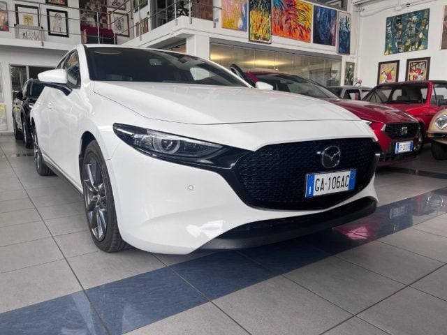 Mazda 3 2.0L Skyactiv-G M-Hybrid Executive, del 2020, 88.700 km, in vendita a San Giorgio Piacentino (PC)