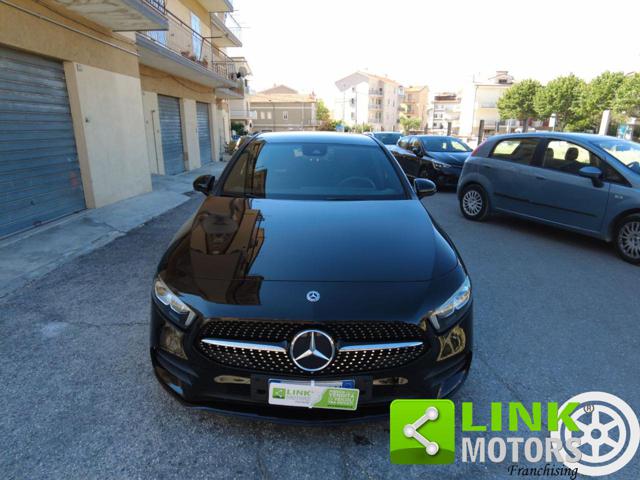 Mercedes-Benz A 220 Automatic 4Matic Premium - foto 2 di 4