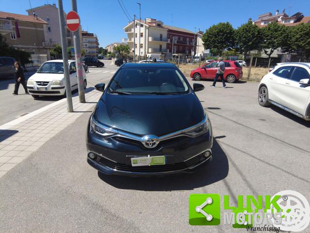 Toyota Auris lounge - foto 3 di 4
