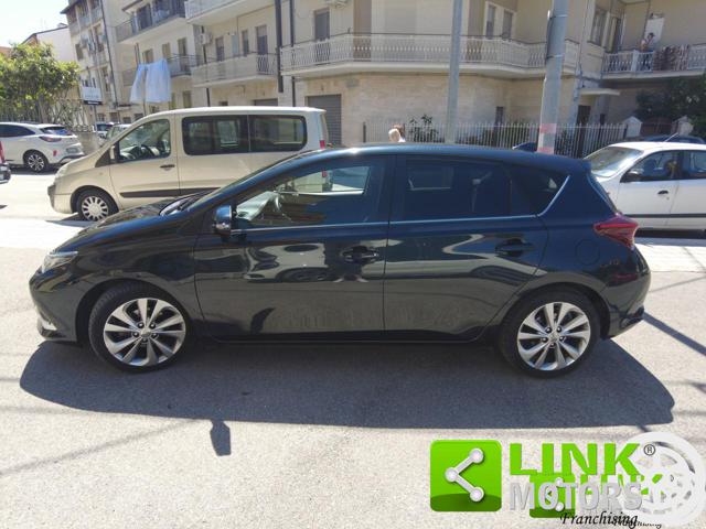 Toyota Auris lounge - foto 4 di 4