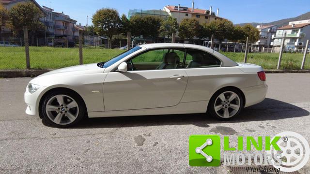 BMW 320 d cabrio Futura - foto 4 di 4