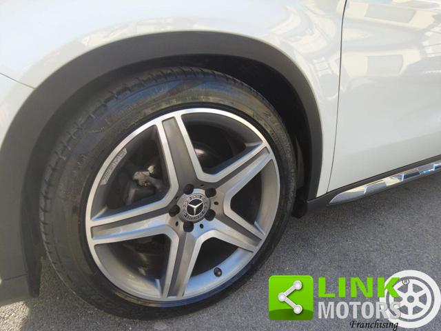 Mercedes-Benz GLA 200 d Automatic Premium AMG Line - foto 3 di 4