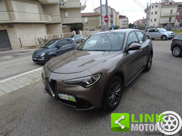 Alfa Romeo Stelvio 2.2 Turbodiesel 180 CV AT8 Q4 Business usato a SAN GIOVANNI ROTONDO