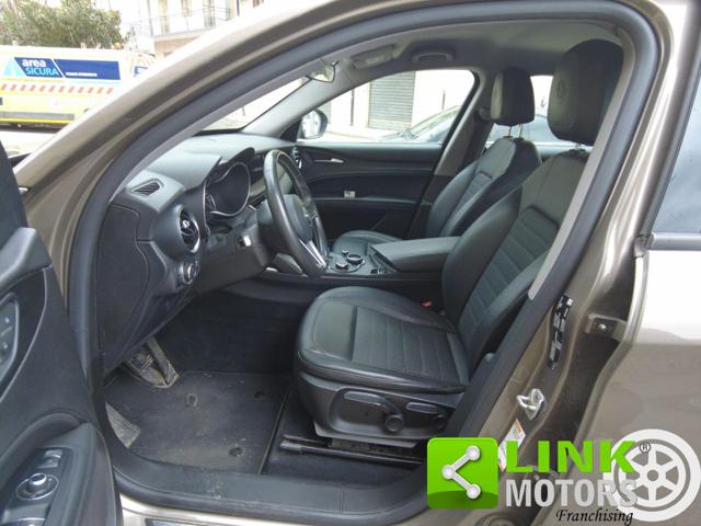 Alfa Romeo Stelvio 2.2 Turbodiesel 180 CV AT8 Q4 Business - foto 2 di 4