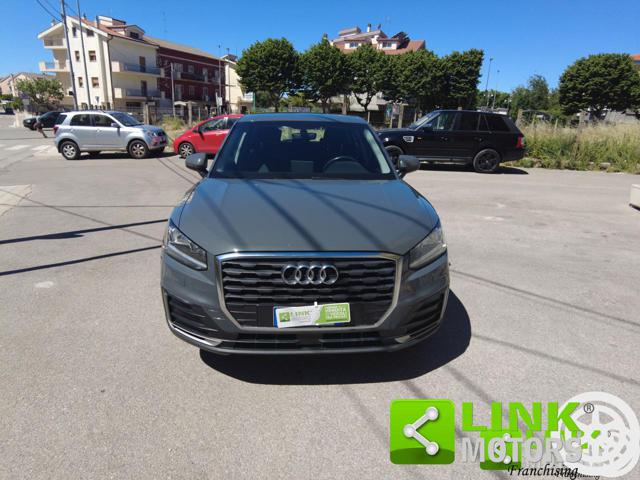 Audi Q2 business s tronic - foto 2 di 4