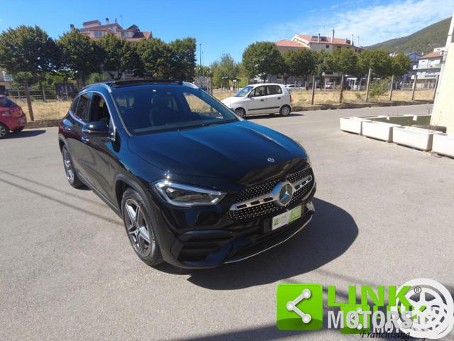 Mercedes-Benz GLA 200 executive - foto 2 di 4