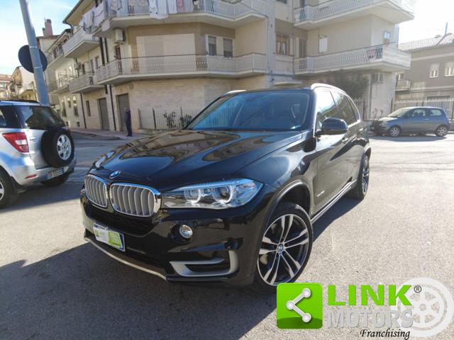 BMW X5 25d Luxury x drive, del 2014, 184.000 km, in vendita a San Giovanni Rotondo (FG)