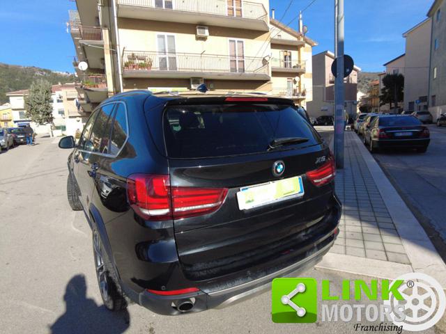 BMW X5 25d Luxury x drive - foto 3 di 4