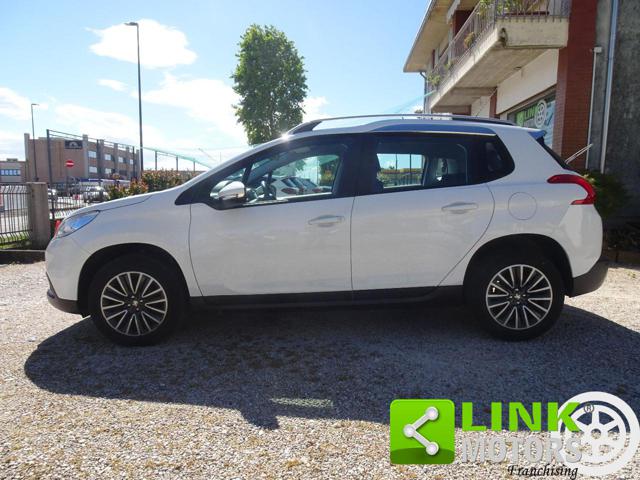 Peugeot 2008 1° serie 1.2 VTi 82CV Active - foto 3 di 4