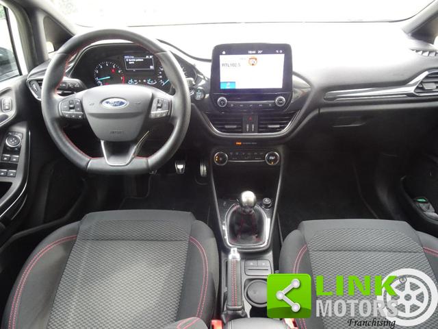 Ford Fiesta 1.1 85 CV 5 porte ST-Line - foto 2 di 4