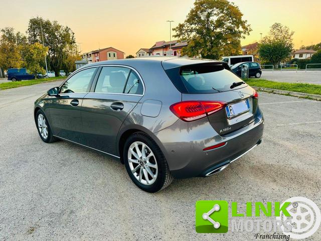 Mercedes-Benz A 180 SPORT - foto 4 di 4