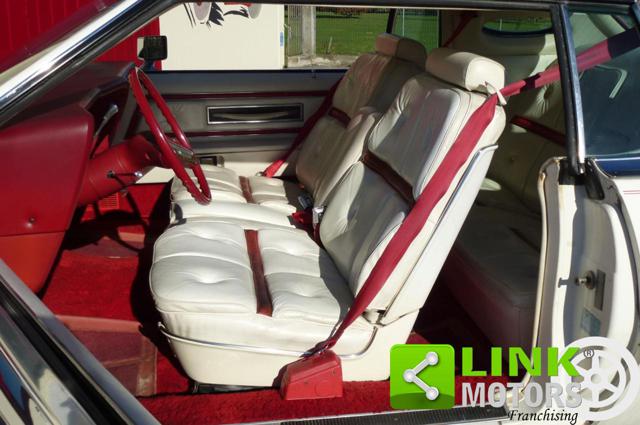 Lincoln Continental MARK IV LIPSTICK EDITION - foto 2 di 44