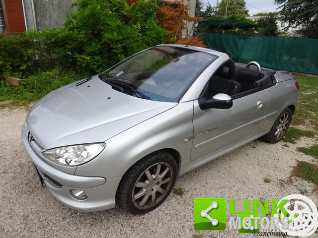 Peugeot 206 CABRIO 1.6 QUIKSILVER, del 2006, 150.000 km, in vendita a Volpago Del Montello (TV)