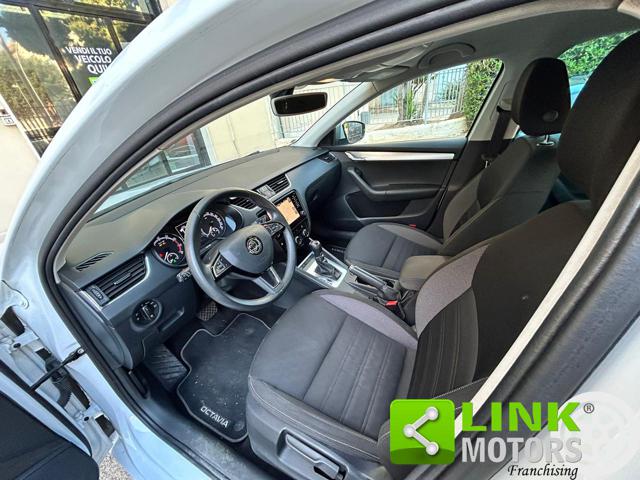 Skoda Octavia . - foto 2 di 4