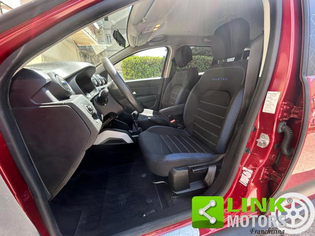 Dacia Duster 15TH ANNIVERSARIO - foto 2 di 4